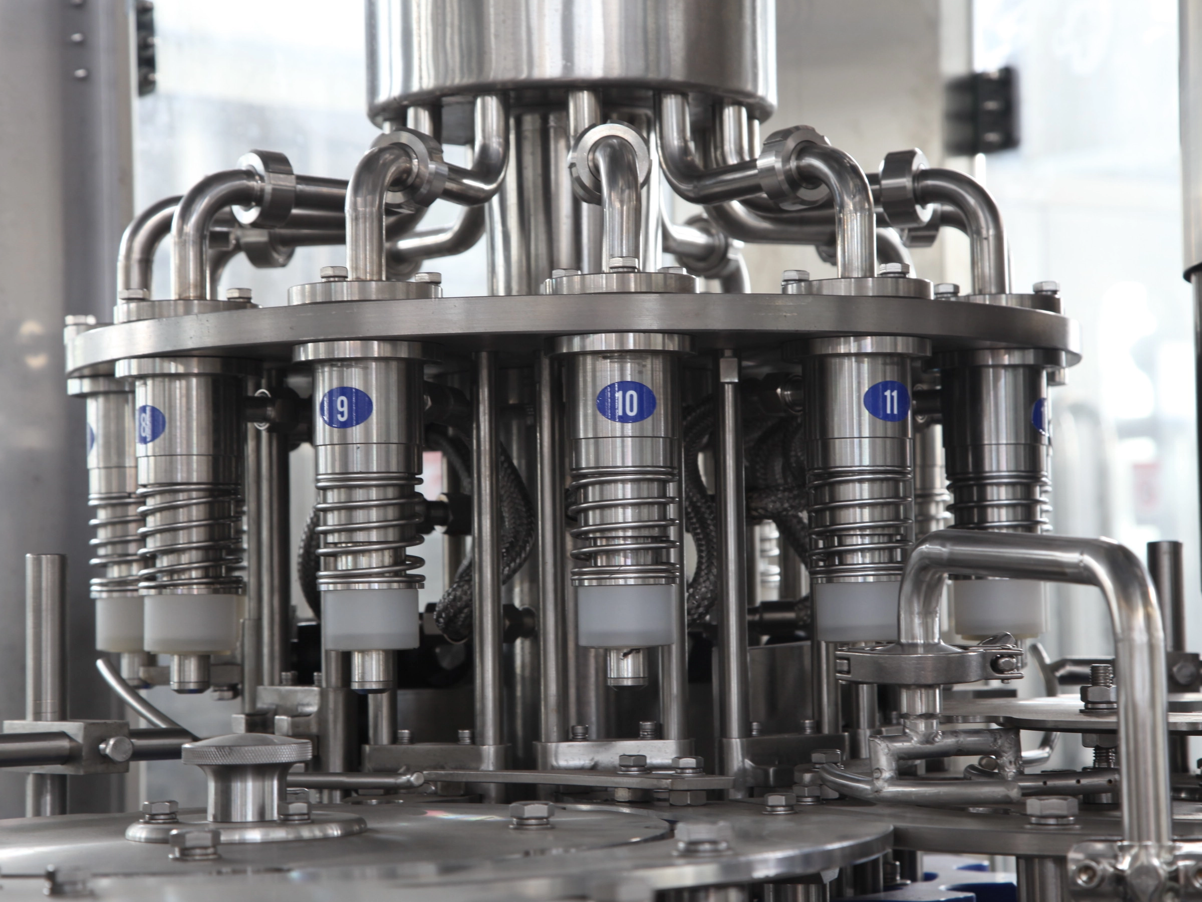 Juice Wine Beverage Liquid Packing Filling Machine