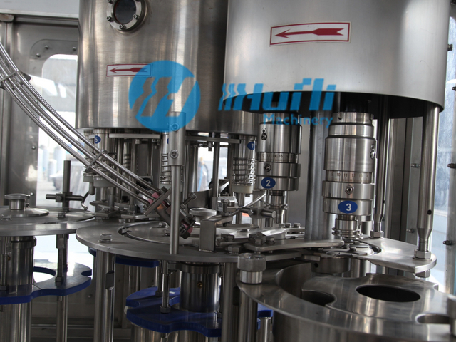PET Plastic Bottle Water Bottling Filling Labeling Packing Machine 3-in-1